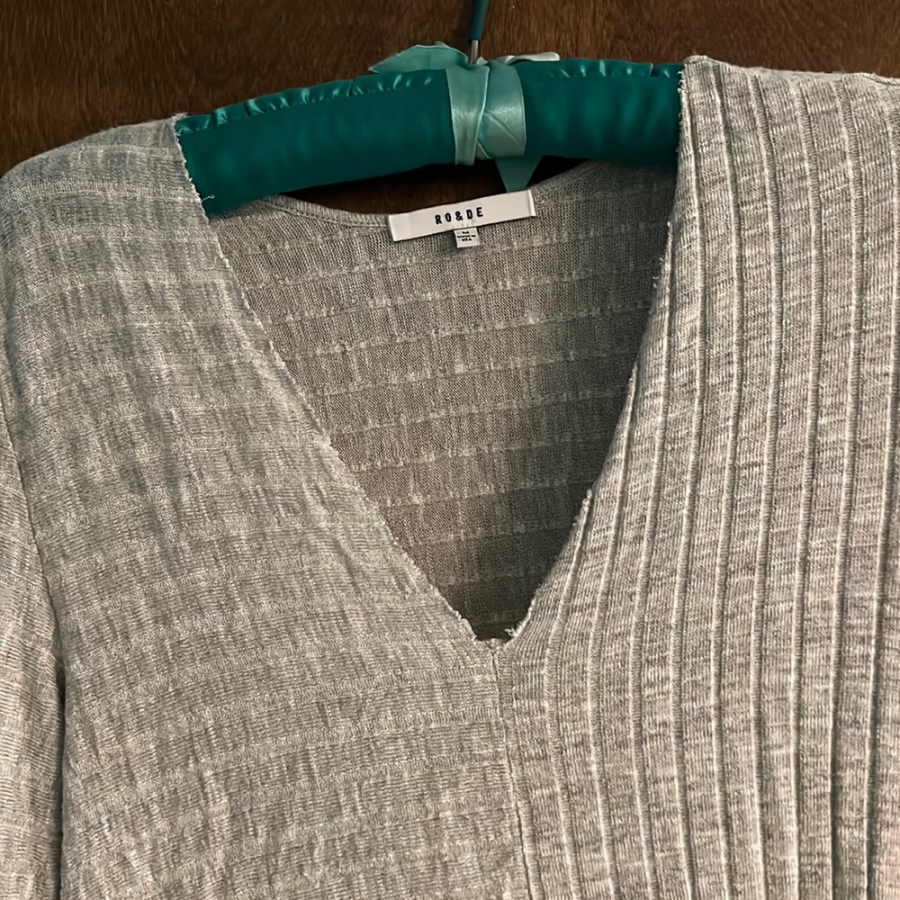 Ro & De tunic top